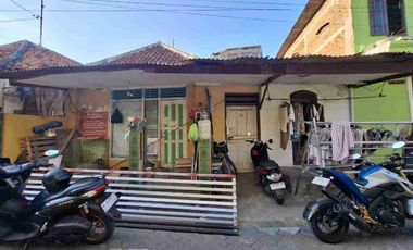 Dijual Rumah Jl. Krembangan Sumbalan, Kel. Krembangan Selatan, Kec. Krembangan, Kota. Surabaya