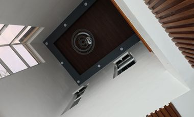 R1306 - Villa Esmeralda, San Lorenzo Royale DCD 3BR House and Lot for Sale