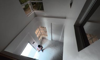 R1306 - Villa Esmeralda, San Lorenzo Royale DCD 3BR House and Lot for Sale