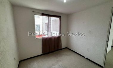 Departamento de 2 recámaras. VENTA - La Pradera