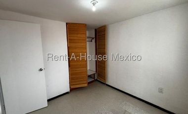 Departamento de 2 recámaras. VENTA - La Pradera