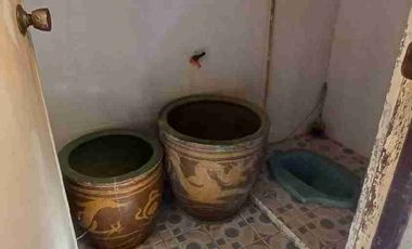 Rumah terawat dan lingkungan tenang 2 lantai kota Pontianak