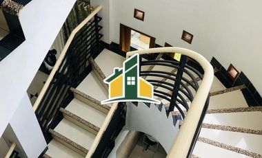 JARANG ADA, RUMAH MEWAH DAN NYAMAN DENGAN VIEW INDAH DI CIGADUNG