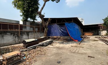 Tanah Pinggir Jalan Raya Hasyim Ashari Dekat McDonald Dan Pizza Hut