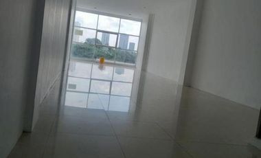 Ruko pinggir jalan raya Serpong dekat lampu merah siap pakai