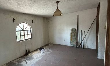 Venta de Restaurante y amplia propiedad con excelente ubicación