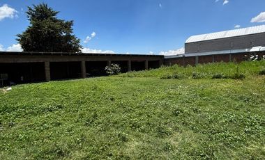 Venta de Restaurante y amplia propiedad con excelente ubicación