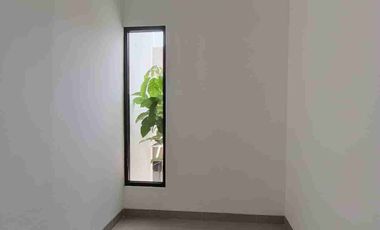 Rumah Cantik 2 lantai Ready Dekat LRT Ciracas Jakarta Timur