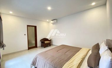 KBP1479 Simply designed of 2 bedrooms villa located on the beach side sanur.