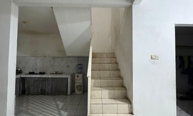 Rumah Tengah Kota di Suryalaya Cijagra dkt Turangga Buah Batu