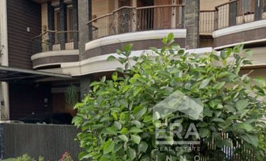 Rumah kokoh kompleks Dadali Jl. Garuda Rajawali Bandung