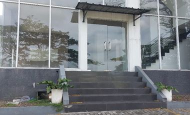 Di sewakan gedung 4  lantai ada basement di harapan indah cocok untuk kantor,sekolah,klinik,gudang