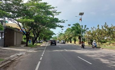 Di sewakan gedung 4  lantai ada basement di harapan indah cocok untuk kantor,sekolah,klinik,gudang