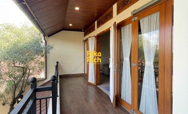 RUMAH MEGAH JAWA MODERN FULL FURNISHED BERKUALITAS ISTIMEWA LOKASI STRATEGIS DALAM KOTA JOGJA AKSES MUDAH SIAP HUNI