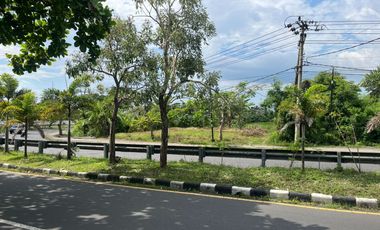 Tanah di pinggir jalan lingkar selatan