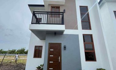 FOR SALE! Pre Selling 2-Storey 3Bedrooms House and Lot in Brgy Alijis Bacolod -AP