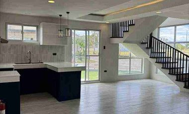 West Wing Residences - House and Lot 3BR fully furnished for sale clean title in Sta. Rosa, Laguna