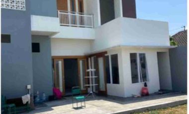 Dijual Cepat Rumah Strategis Lokasi Gondangrejo,Karanganyar Luas 250m2