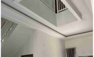 Dijual Cepat Rumah Strategis Lokasi Gondangrejo,Karanganyar Luas 250m2