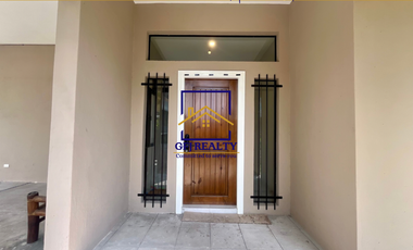 For Rent Modern 4 Bedrooms with Big Swimming Pool in Angeles City Pampanga Near Clark, Korea Town and Rickwell