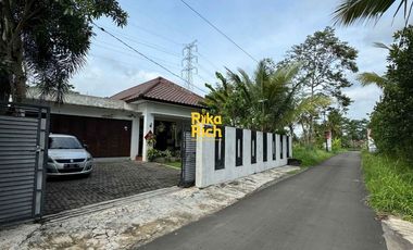 RUMAH MURAH SATU LANTAI TANAH LUAS DI PALAGAN JOGJA HARGA BOLEH BANDINGKAN