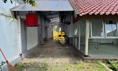 RUMAH MEWAH SATU LANTAI FULL FURNISHED STRATEGIS DI TENGAH KOTA JOGJA