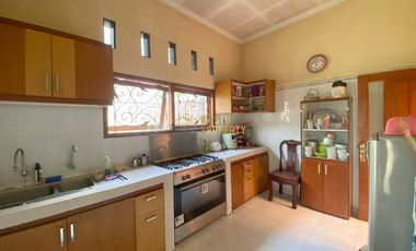 HOMESTAY 7 KAMAR TANAH LUAS, DEKAT STADION SULTAN AGUNG