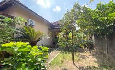 HOMESTAY 7 KAMAR TANAH LUAS, DEKAT STADION SULTAN AGUNG