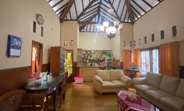 HOMESTAY 7 KAMAR TANAH LUAS, DEKAT STADION SULTAN AGUNG