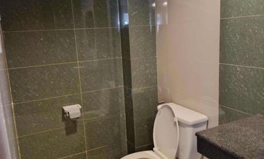 Modern Chic 4 Bedroom House