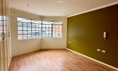 DEPARTAMENTO 3 Dormitorios EN RENTA Sector Empresa Eléctrica