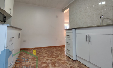 ACOGEDORA CASA EN LOS PINOS – EXCELENTES CONDICIONES