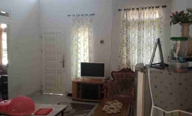 Dijual Rumah Tengah Kota