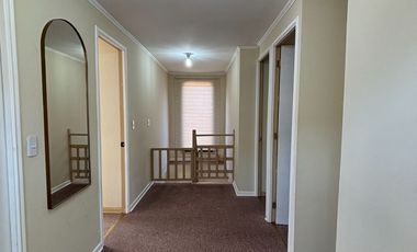 Se Arrienda Casa Full Equipada de 4 dormitorios 3 baños con A/C Terraza techada, Villa Alonso de Ercilla, camino a Las Mariposas, Chillán