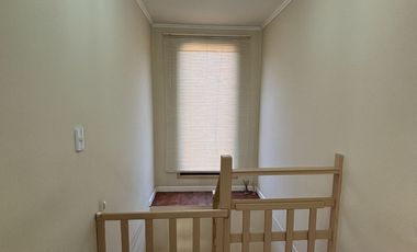 Se Arrienda Casa Full Equipada de 4 dormitorios 3 baños con A/C Terraza techada, Villa Alonso de Ercilla, camino a Las Mariposas, Chillán