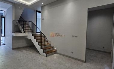 Minimalis Modern Jual Rumah 2,5 Lt Unfurnished Dengan 3 Kamar Tidur Strategis Dekat Pasar Grogol, Central Park Mall Rumah di Kavling Polri Jelambar
