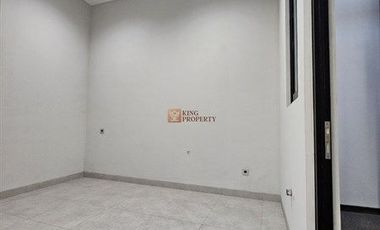 Minimalis Modern Jual Rumah 2,5 Lt Unfurnished Dengan 3 Kamar Tidur Strategis Dekat Pasar Grogol, Central Park Mall Rumah di Kavling Polri Jelambar