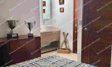 SE VENDE CASA EN CAMPO DE GOLF AMANALI