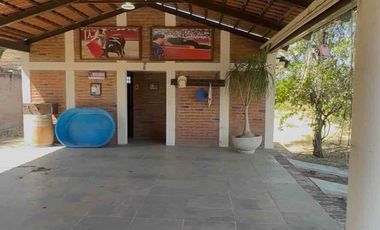 HERMOSO RANCHO SOBRE LIBRAMIENTO SUR DE AGUASCALIENTES