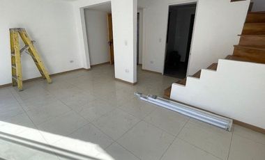 VENDO CASA 4D Y 2B BARRIO LAS CASAS DEL SENDERO QUILICURA