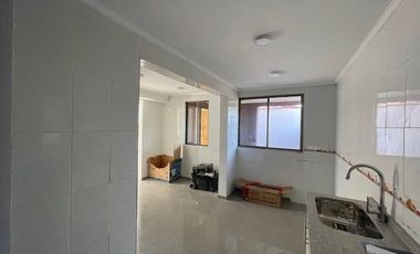 VENDO CASA 4D Y 2B BARRIO LAS CASAS DEL SENDERO QUILICURA