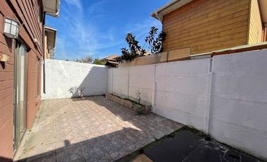 VENDO CASA 4D Y 2B BARRIO LAS CASAS DEL SENDERO QUILICURA