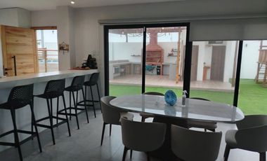 Casa de venta en Montañita