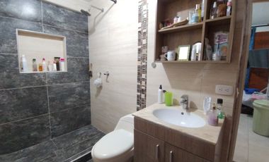 CASA EN VENTA EN CANDELARIA