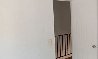 CASA EN PASAJE CONDOMINIO CERRADO