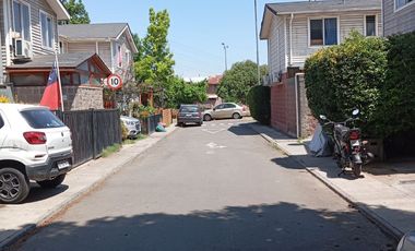 CASA EN PASAJE CONDOMINIO CERRADO