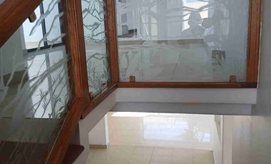 Se renta amplia casa de 4 recamaras