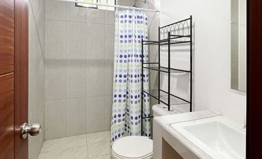 Se vende amplio terreno con dos casas en Landangui-Malacatos