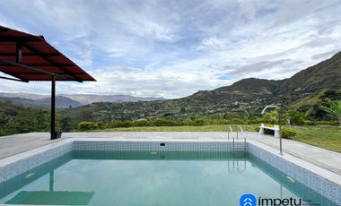 Se vende amplio terreno con dos casas en Landangui-Malacatos