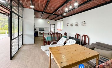 Se vende amplio terreno con dos casas en Landangui-Malacatos